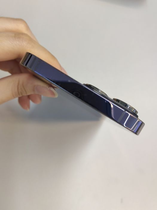 Apple iPhone 14 Pro Max — photo 6 of 10