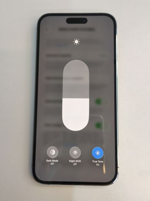 Apple iPhone 14 Pro Max — photo 7 of 10