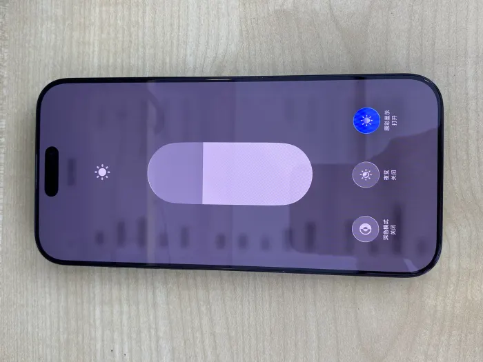 Apple iPhone 16 Pro Max — photo 3 of 10
