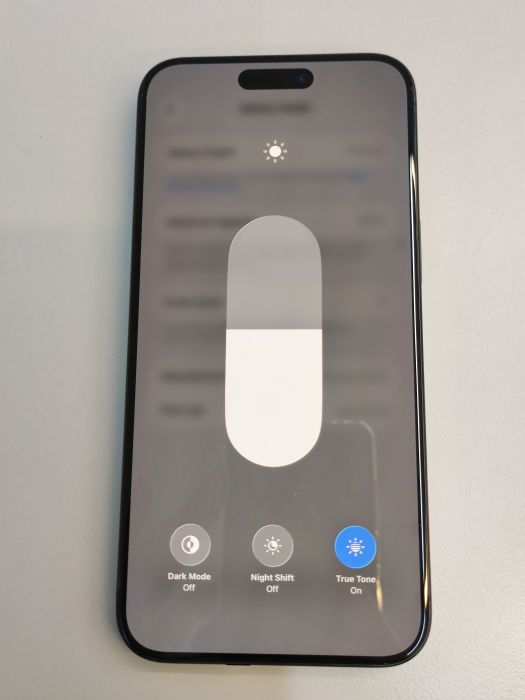 Apple iPhone 15 Pro Max — photo 7 of 10
