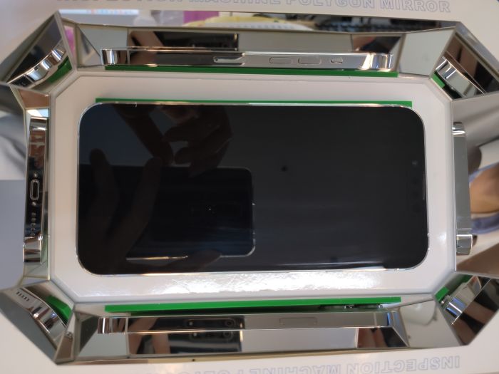 Apple iPhone 13 Pro — photo 3 of 10