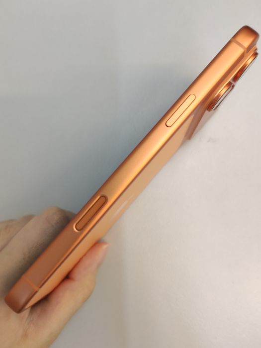 Apple iPhone 17 Pro Max — photo 4 of 8