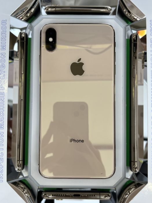 Apple iPhone XS Max — photo 9 of 10