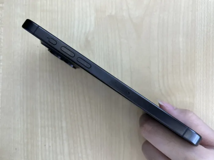 Apple iPhone 15 Pro Max — photo 3 of 8
