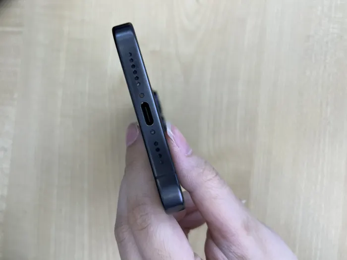 Apple iPhone 15 Pro Max — photo 6 of 8
