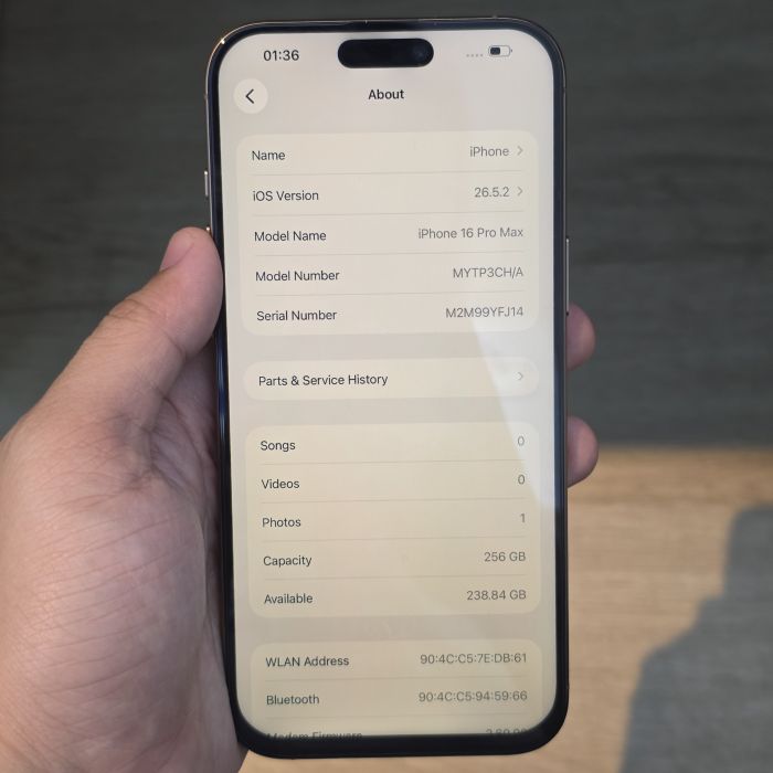 Apple iPhone 16 Pro Max — photo 6 of 8