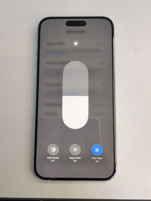 Apple iPhone 15 Plus — photo 9 of 10