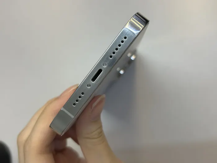 Apple iPhone 14 Pro Max — photo 7 of 9