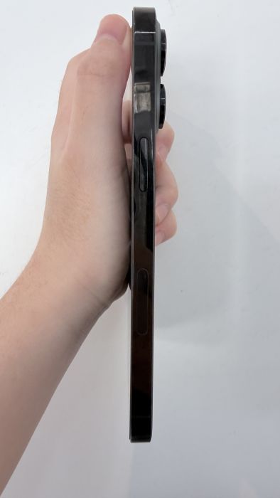 Apple iPhone 14 Pro Max — photo 3 of 8