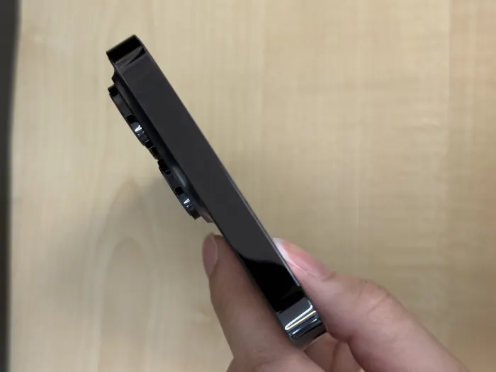 Apple iPhone 14 Pro Max — photo 3 of 10