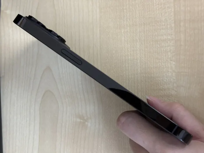 Apple iPhone 14 Pro Max — photo 6 of 10