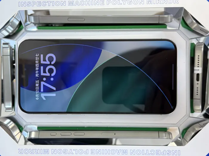 Apple iPhone 15 Pro Max — photo 10 of 10