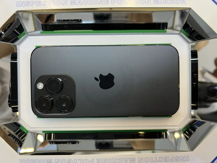 Apple iPhone 14 Pro — photo 1 of 10