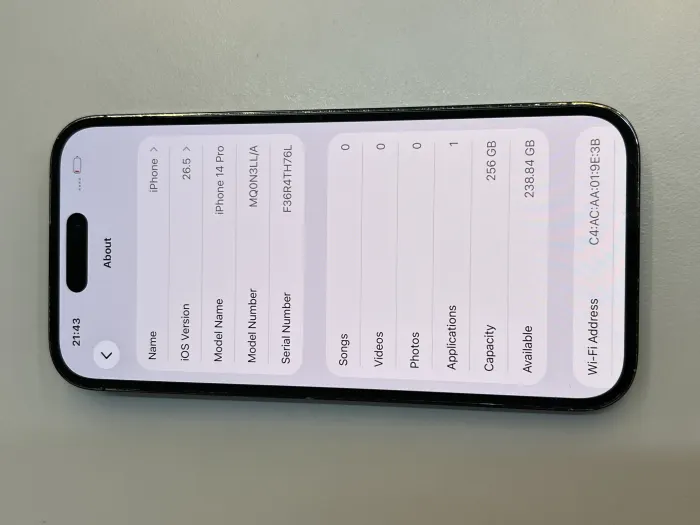 Apple iPhone 14 Pro — photo 4 of 10