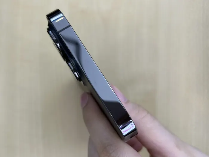 Apple iPhone 13 Pro Max — photo 6 of 10