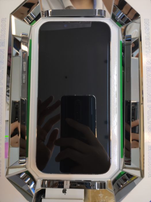 Apple iPhone 13 Pro Max — photo 3 of 10