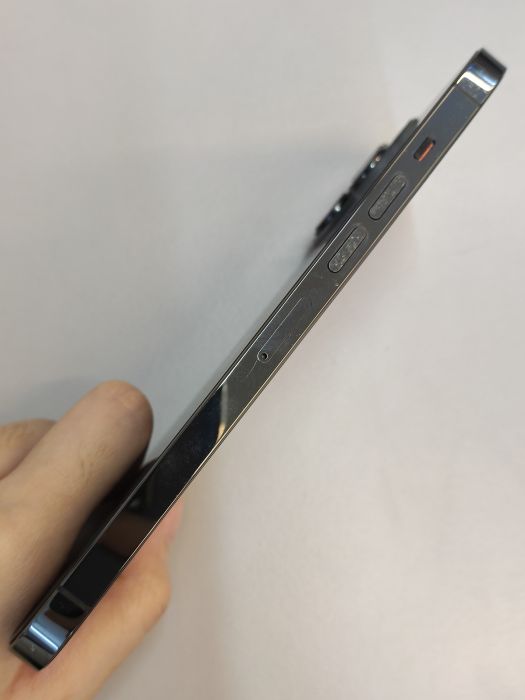 Apple iPhone 13 Pro Max — photo 5 of 10