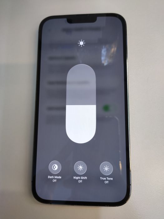 Apple iPhone 13 Pro Max — photo 9 of 10