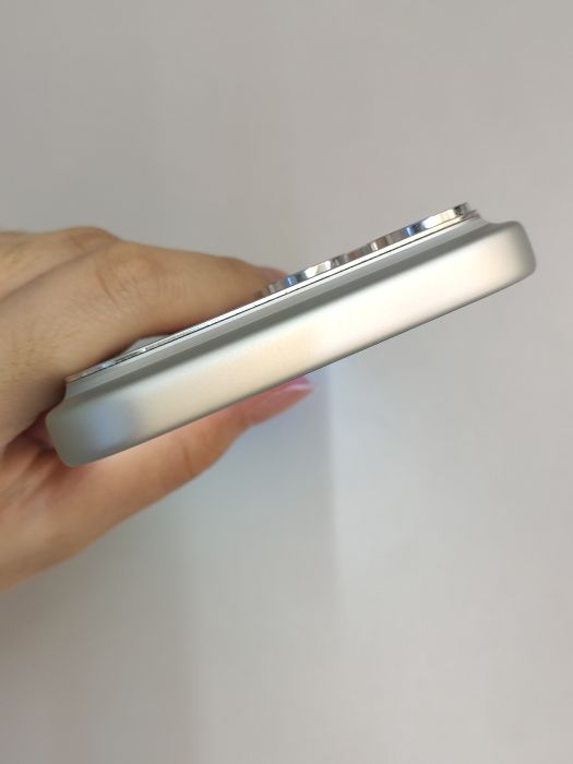 Apple iPhone 17 Pro Max — photo 6 of 8