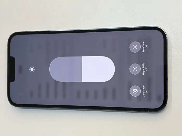 Apple iPhone 13 Pro Max — photo 6 of 10