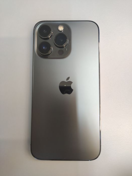 Other iPhone 13 Pro — photo 2 of 8