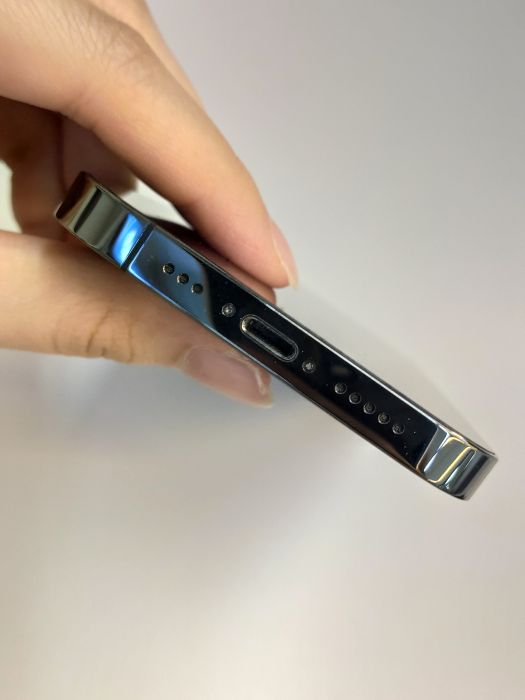 Other iPhone 13 Pro — photo 5 of 8
