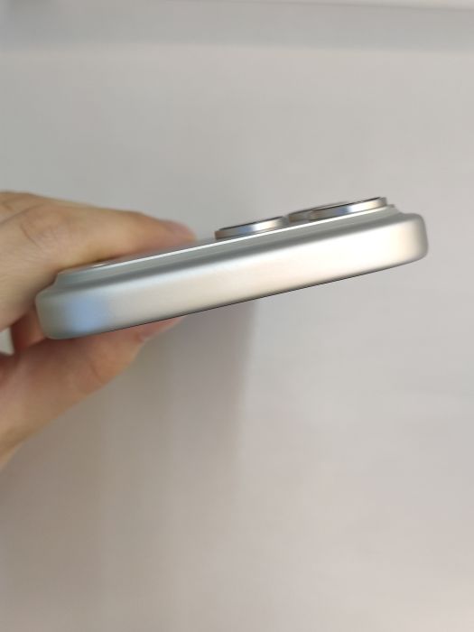 Apple iPhone 17 Pro Max — photo 8 of 10