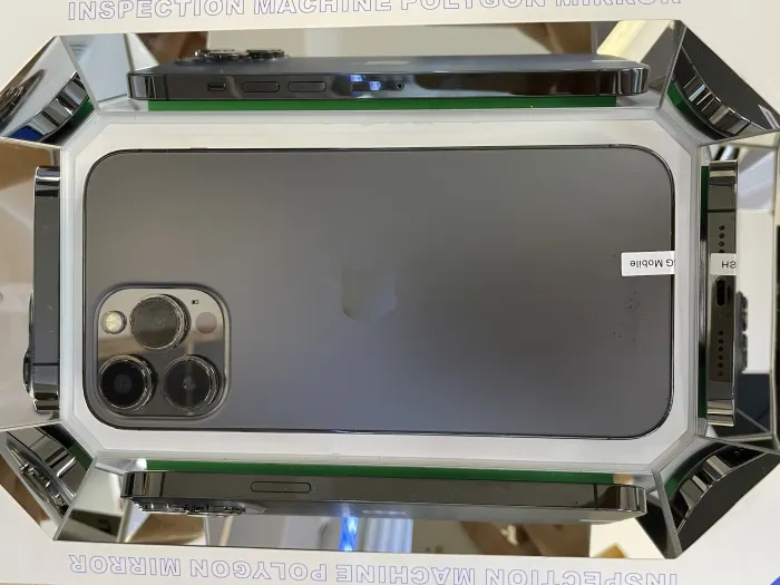 Apple iPhone 13 Pro Max — photo 10 of 11