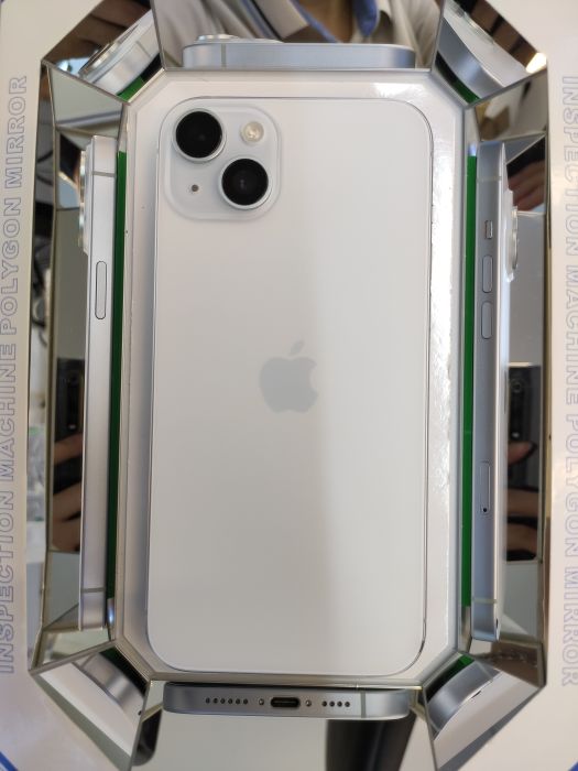 Apple iPhone 15 Plus — photo 2 of 10