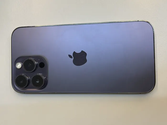 Apple iPhone 14 Pro Max — photo 1 of 10