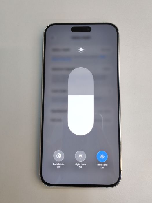 Apple iPhone 15 Pro Max — photo 9 of 10