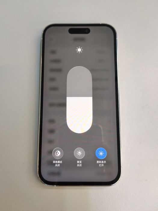 Apple iPhone 14 Pro — photo 7 of 9