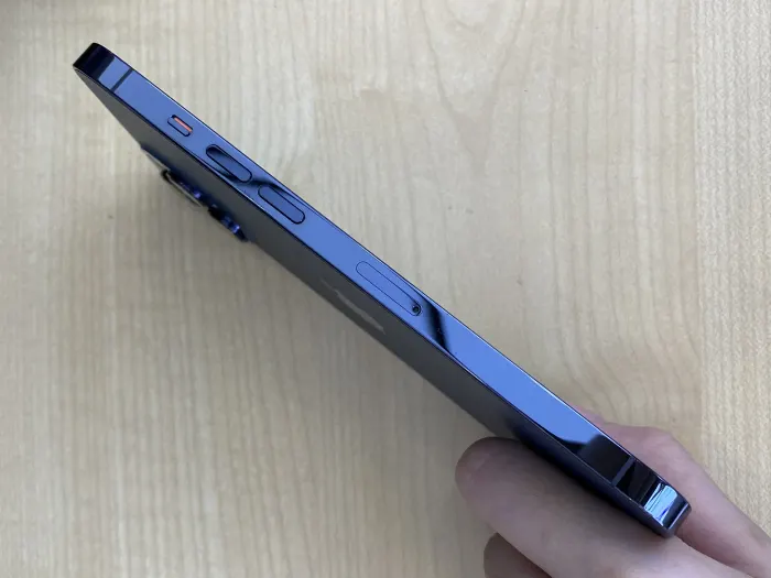 Apple iPhone 12 Pro Max — photo 2 of 10