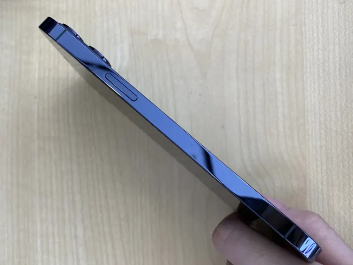 Apple iPhone 12 Pro Max — photo 5 of 10