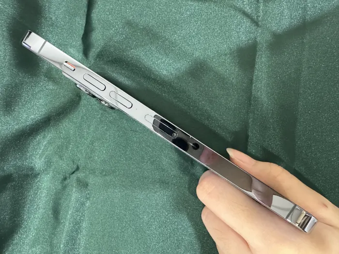 Apple iPhone 13 Pro Max — photo 5 of 8