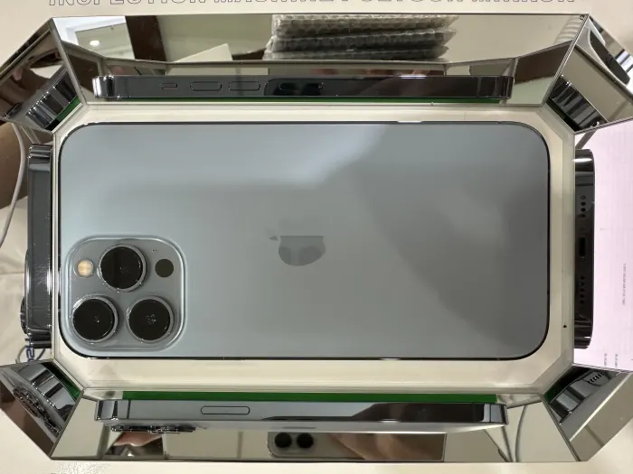 Apple iPhone 13 Pro Max — photo 7 of 8