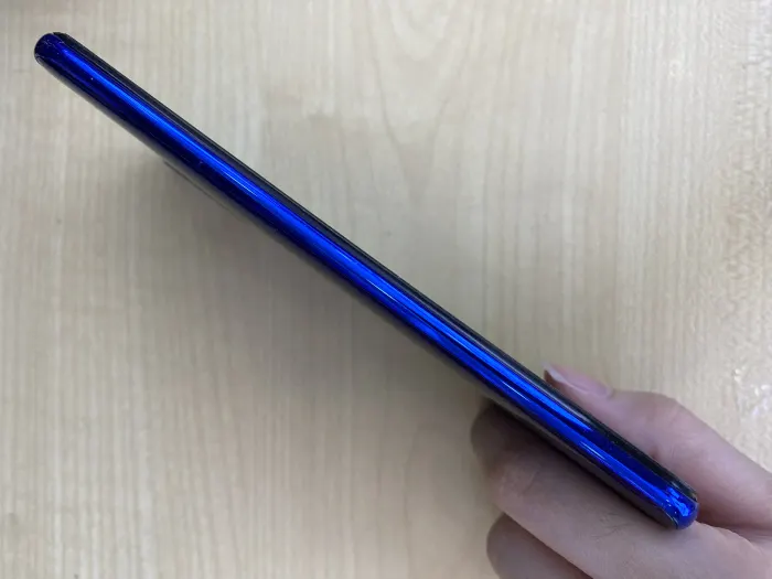Huawei Honor 20 Lite — photo 7 of 9