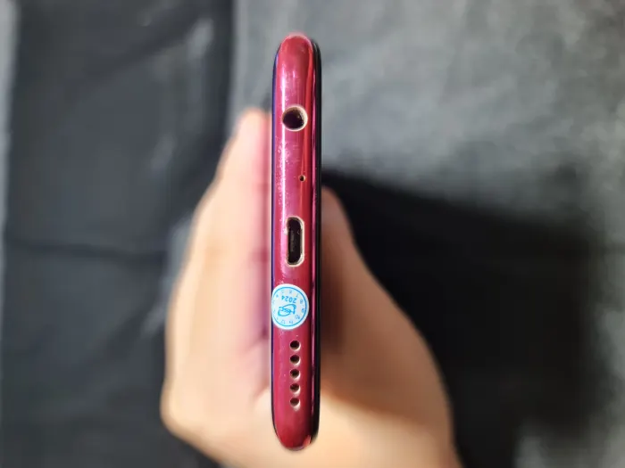 Honor 20 Lite — photo 2 of 6