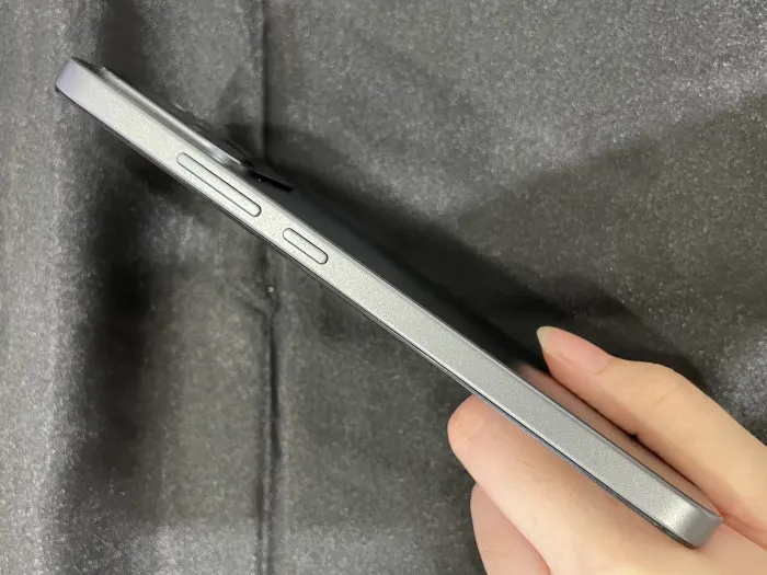 Realme 15T — photo 6 of 9