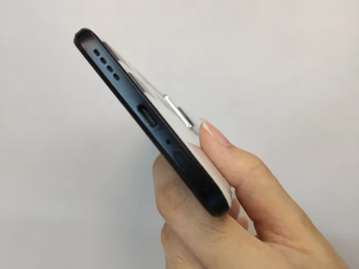 Realme GT Neo 3 — photo 4 of 9