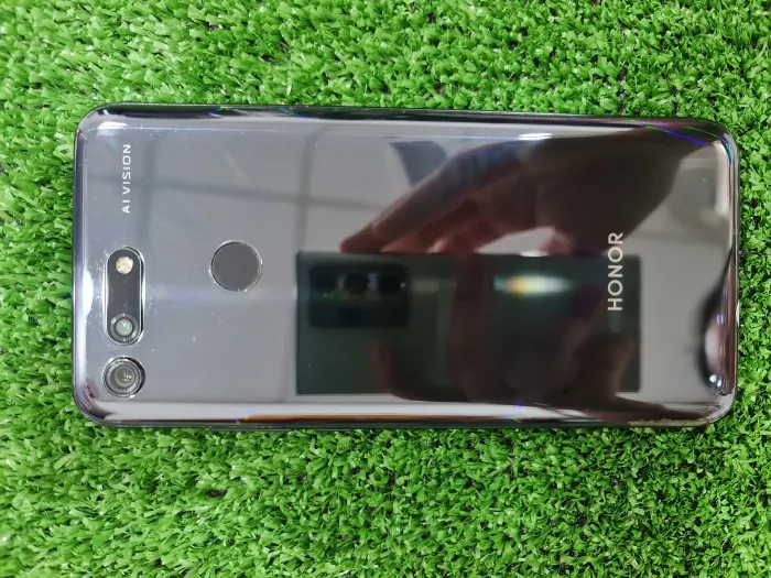 Honor View 20 — photo 4 of 6
