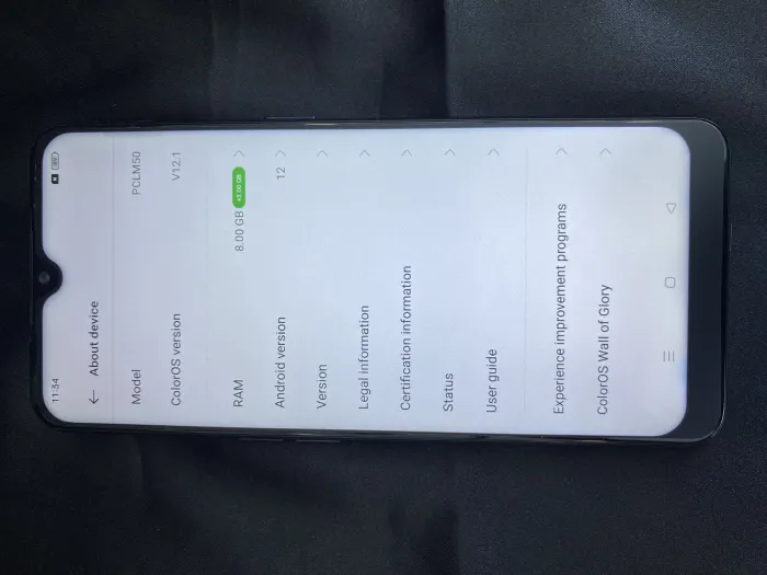 OPPO Reno 3 — photo 2 of 9