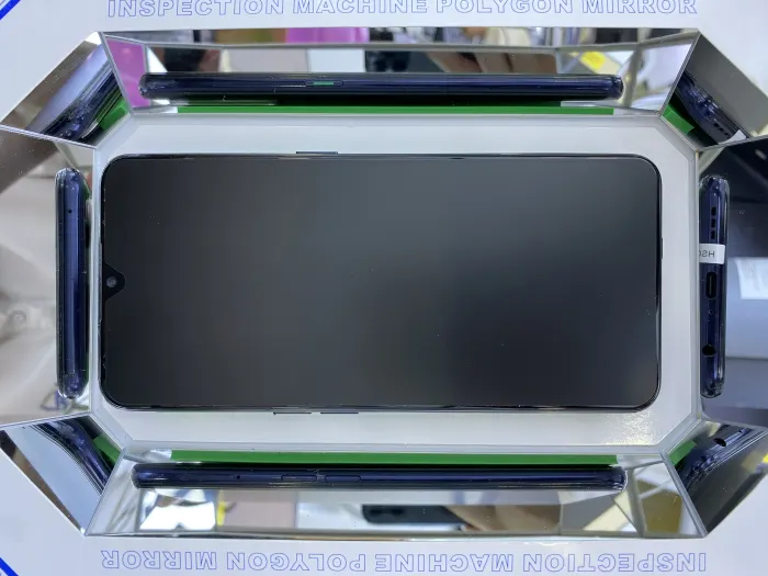 OPPO Reno 3 — photo 9 of 9