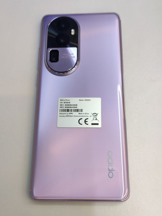 OPPO Reno 10 Pro+ — photo 2 of 7