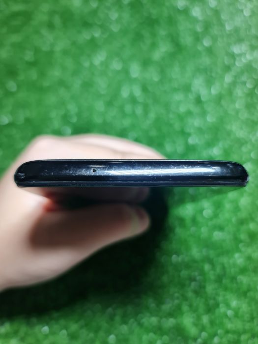 OnePlus 6T — photo 2 of 6
