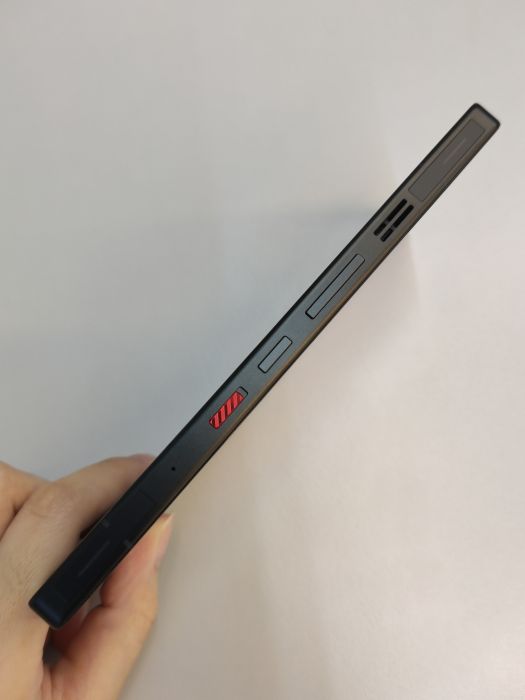 Other Redmagic 11S Pro — photo 4 of 6