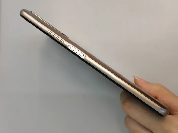 Huawei Y7a — photo 5 of 9