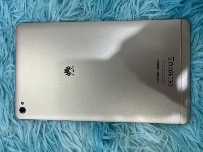 Huawei MediaPad M2 8.0 — photo 3 of 6
