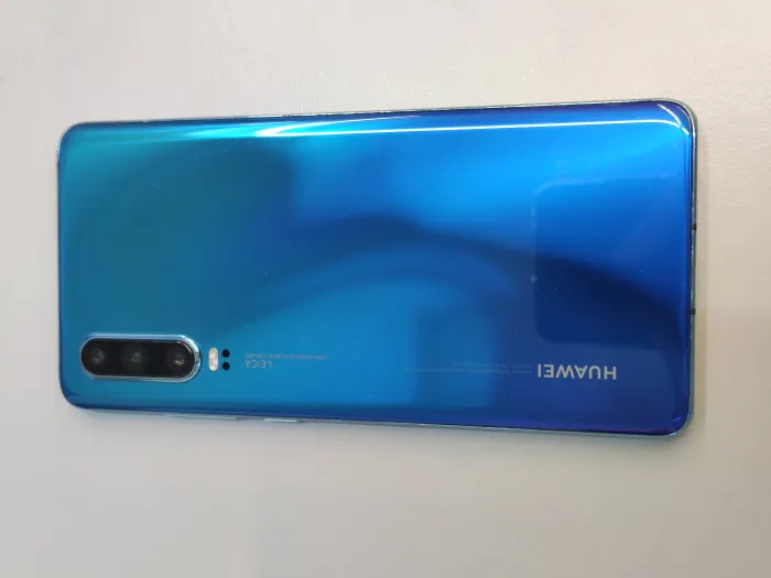 Huawei P30 — photo 7 of 9