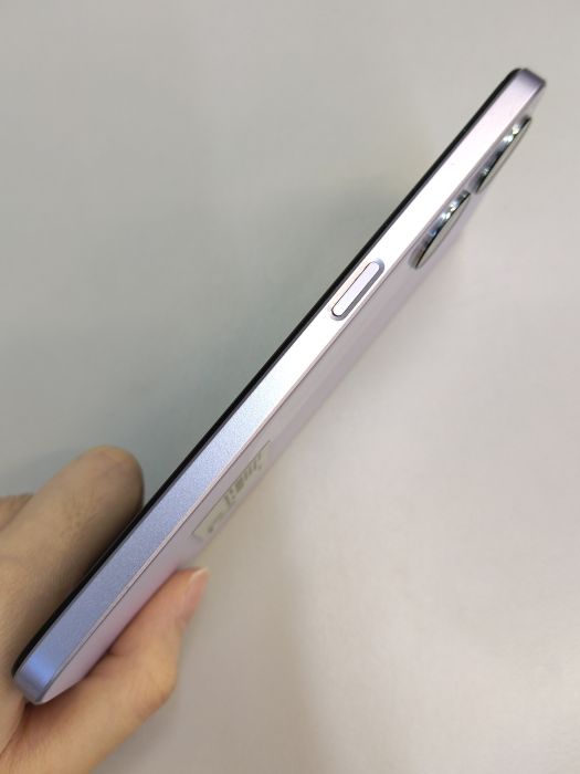 OPPO A78 5G — photo 4 of 6